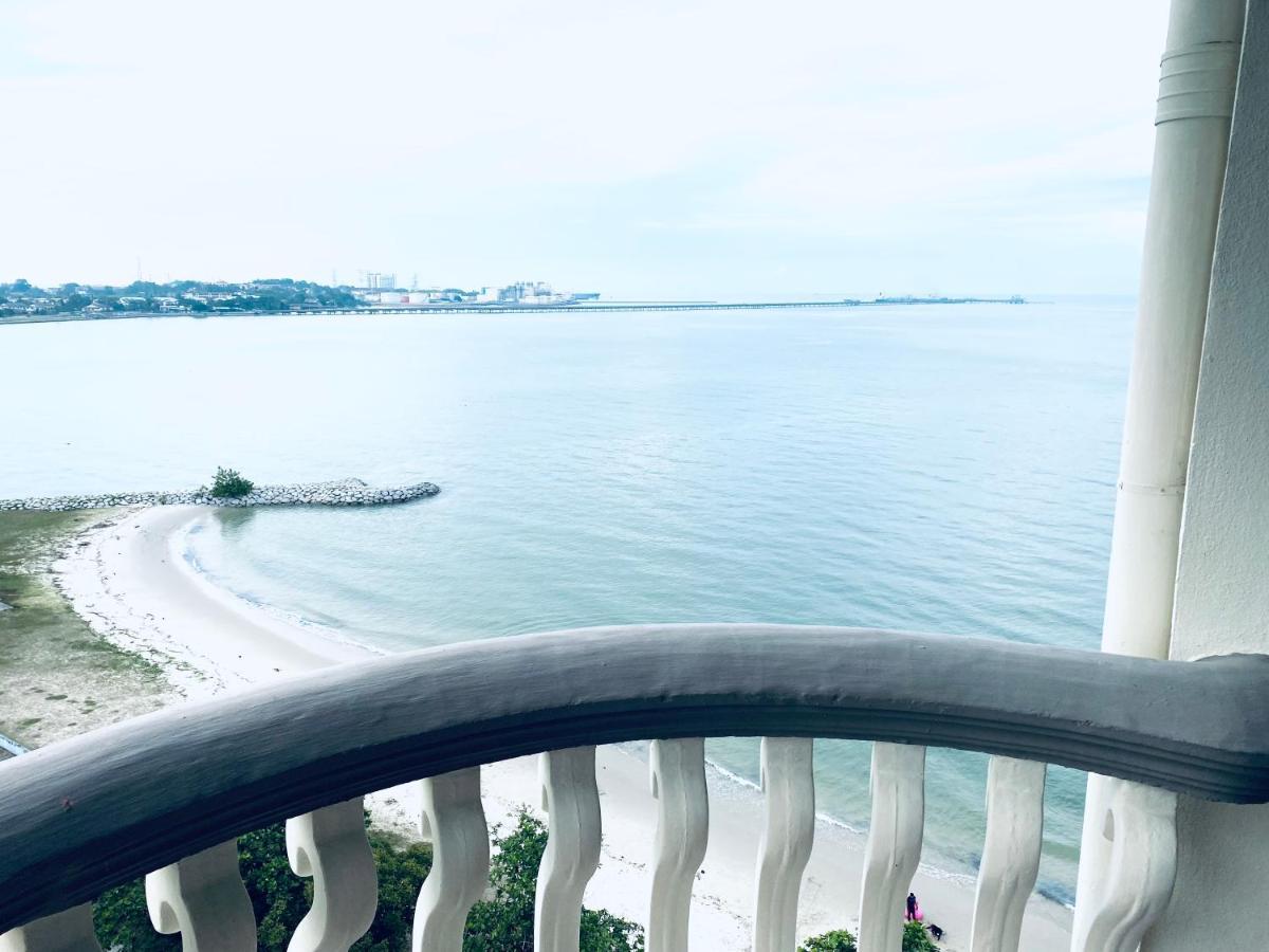 Apartment 2 Bedroom Seaview