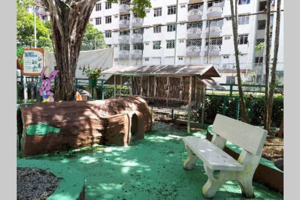 2 Bedroom Seaview *
