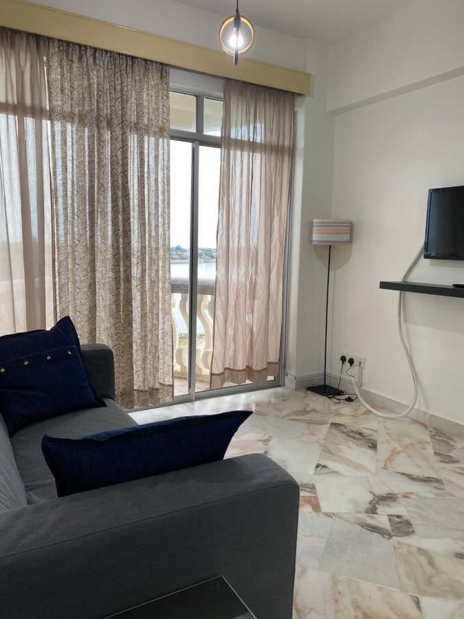 Apartment 2 Bedroom Seaview