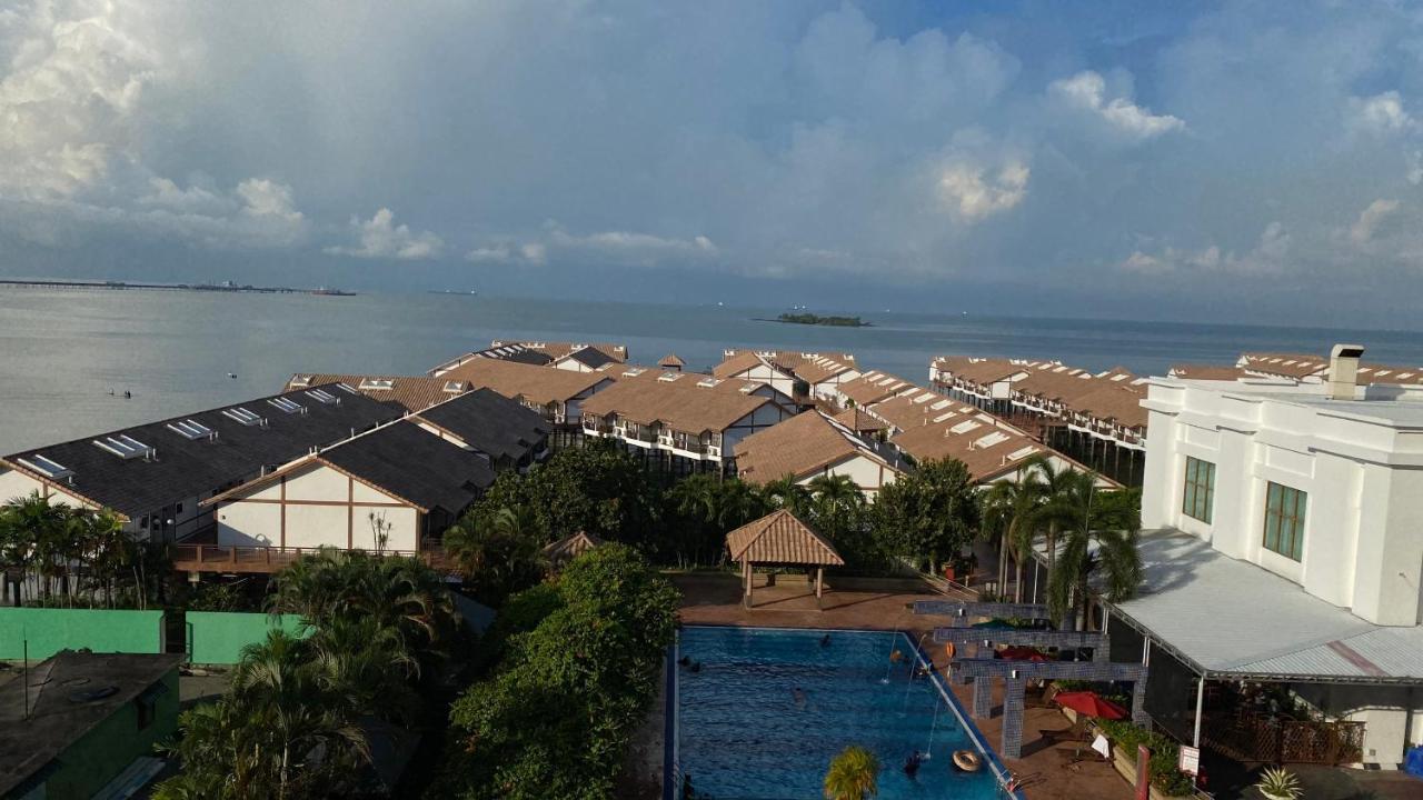 2 Bedroom Seaview *