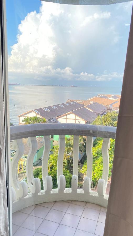 2 Bedroom Seaview *