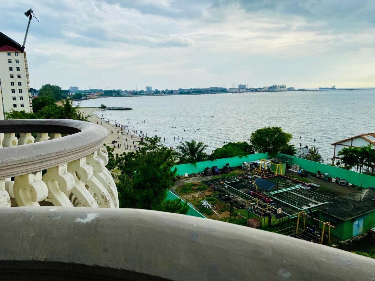 Apartment 2 Bedroom Seaview *