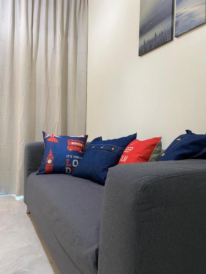 2 Bedroom Seaview Apartment