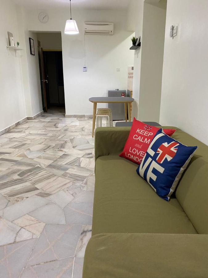 Apartment 2 Bedroom Seaview *