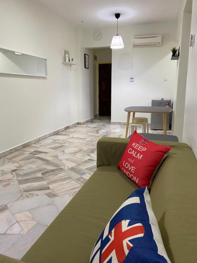 2 Bedroom Seaview Apartment
