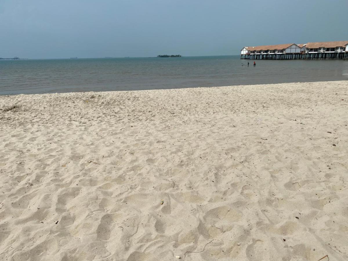 2 Bedroom Seaview